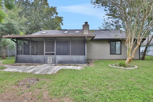Building Photo - 11151 Stoney Point Ln W