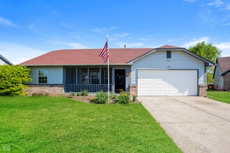 Building Photo - 176 Lullaby Ct