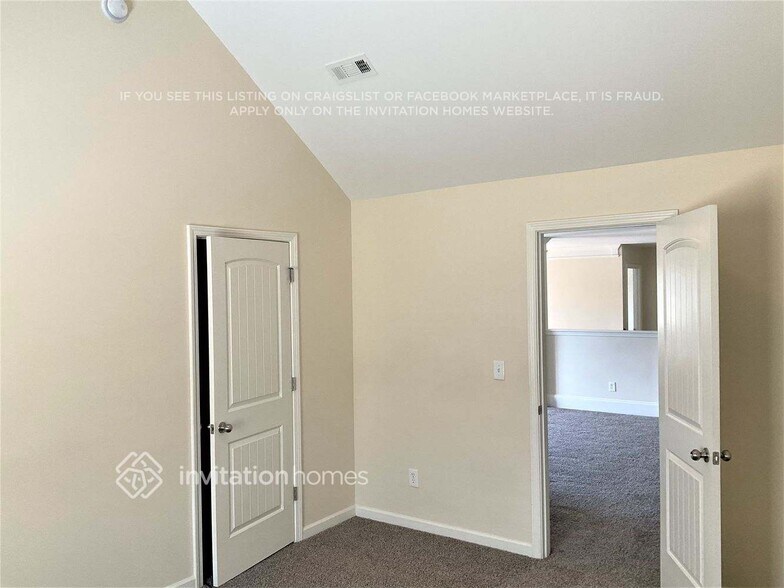 Building Photo - 105 Dustin Dr