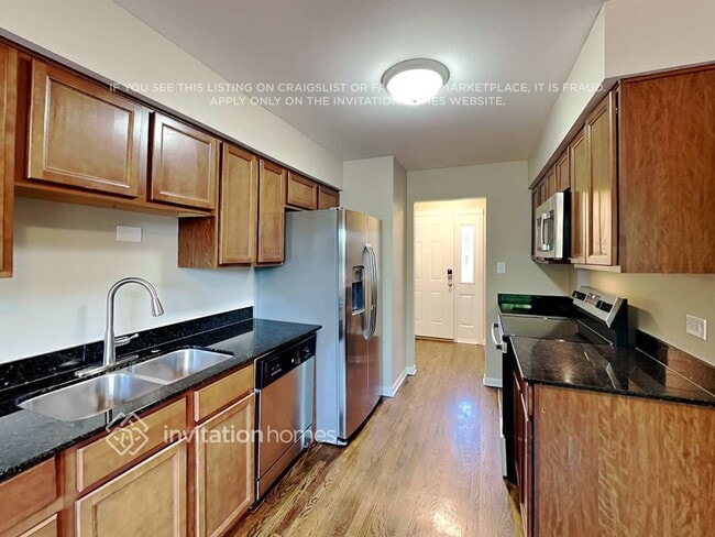 Building Photo - 6425 180th Pl