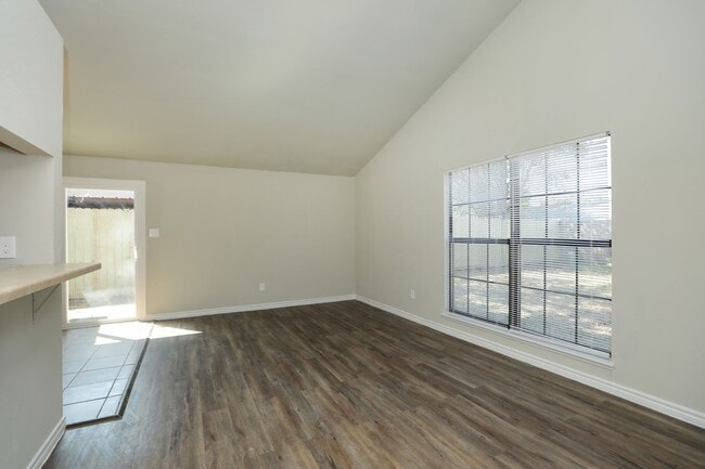 Building Photo - 24218 Jumping Jay Dr