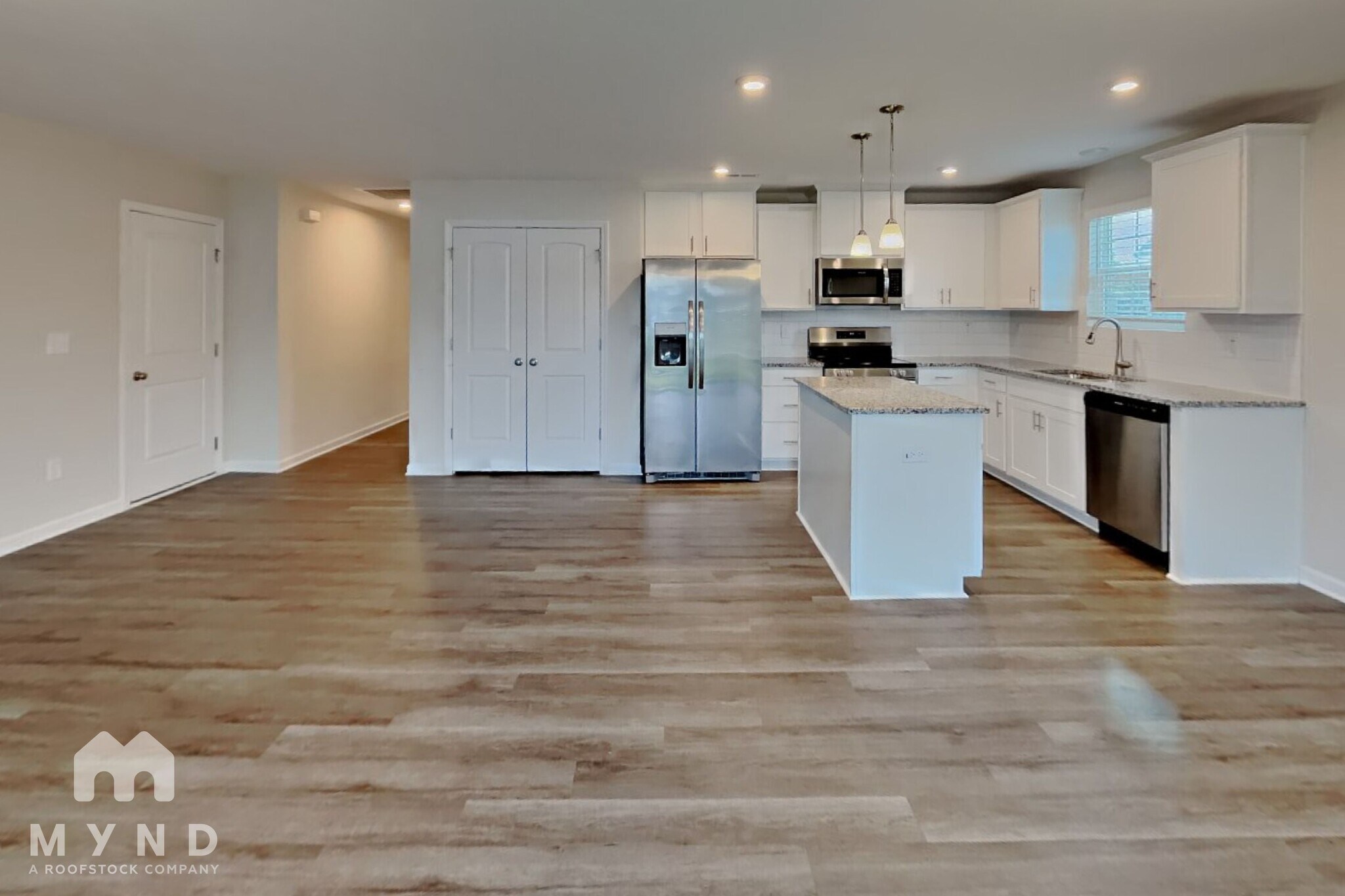 Building Photo - 6823 Hardwick Ln