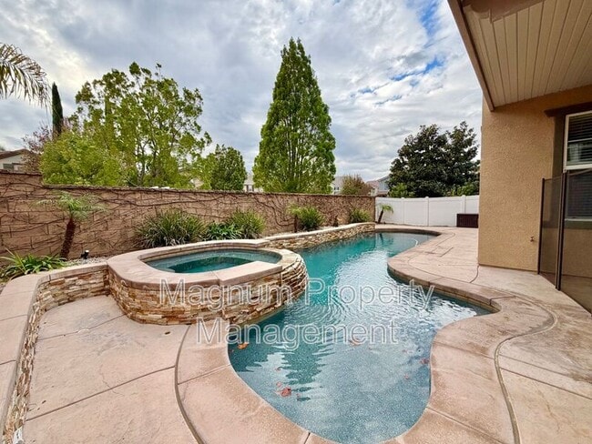 Building Photo - 40382 Corrigan Pl