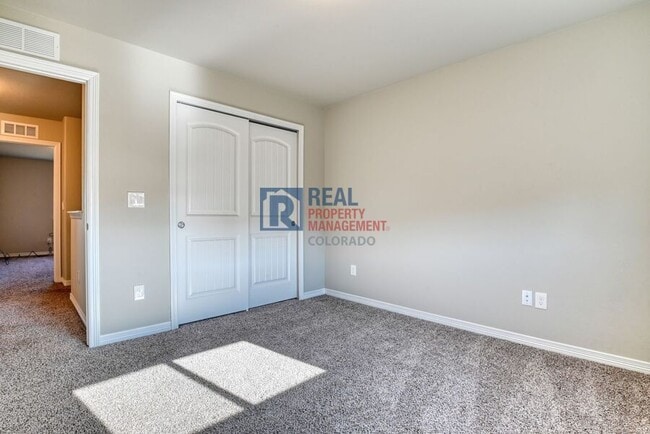Building Photo - 6712 Skuna Dr