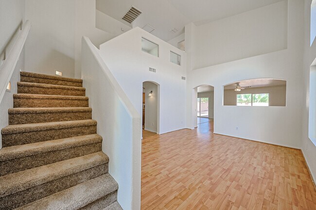 Building Photo - 3225 N 130th Ave
