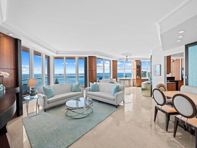 Primary Photo - 2110 N Ocean Blvd