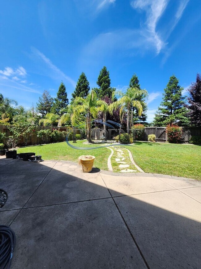 Building Photo - 1218 Galston Dr
