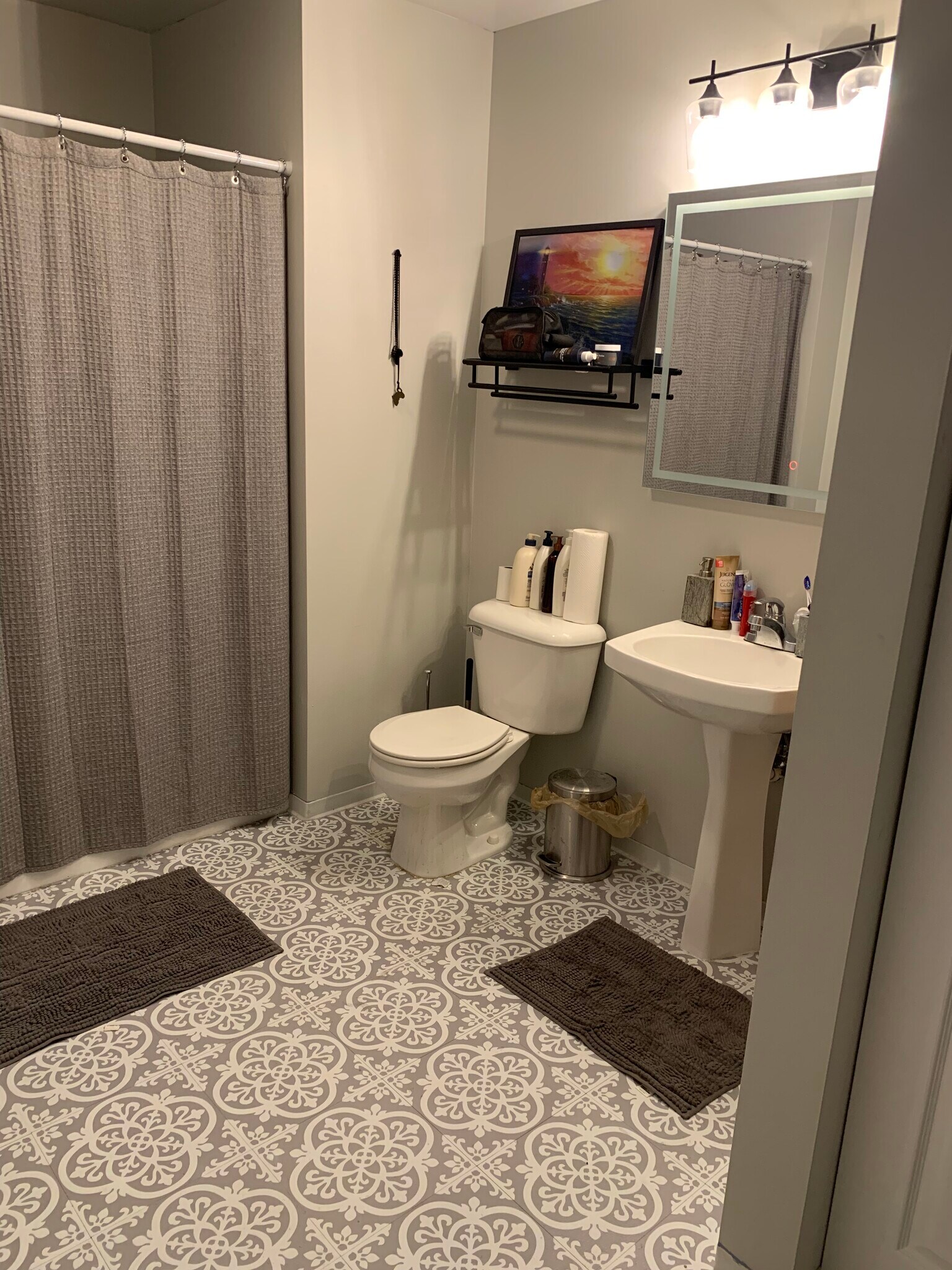 Building Photo - 141 N Water St