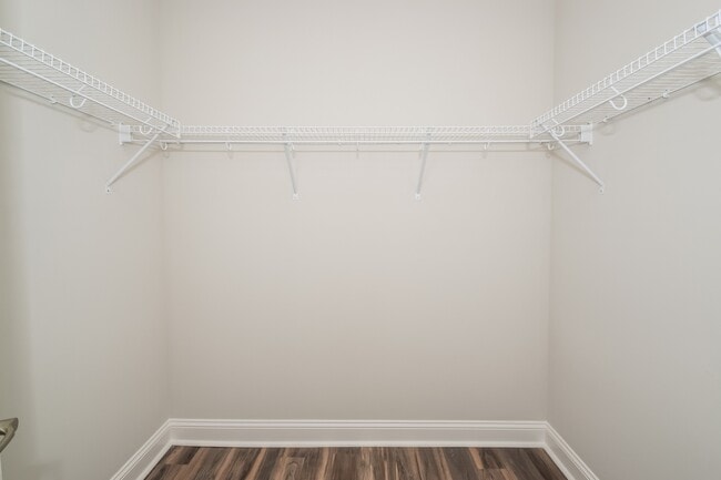 Building Photo - 2037 Silo St