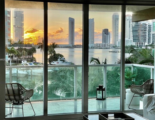 Building Photo - 3340 NE 190th St