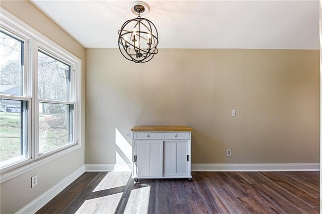Building Photo - 6080 Stone Wood Dr NW