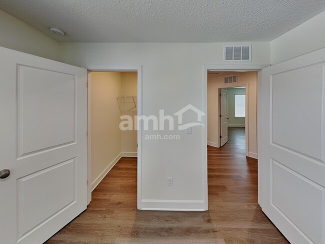 Building Photo - 2576 Spring Moss Ct