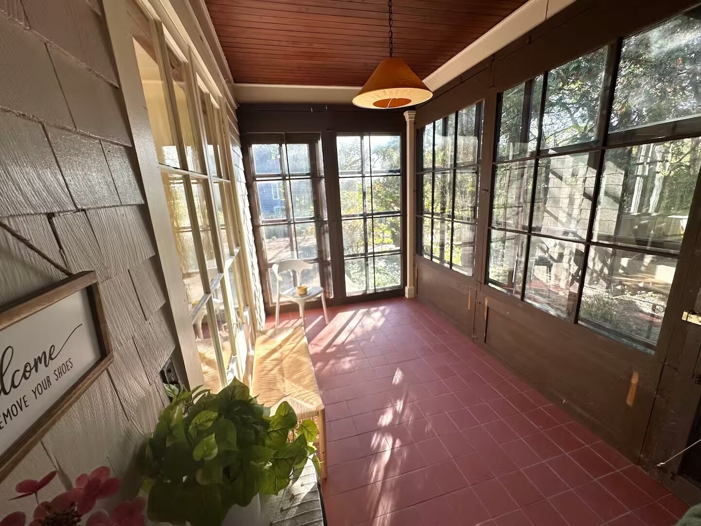 Building Photo - 608 Ackerman Ave