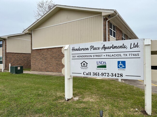 Building Photo - 501 Henderson Ave