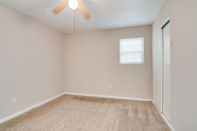 Building Photo - 3453 Pine Hill Rd