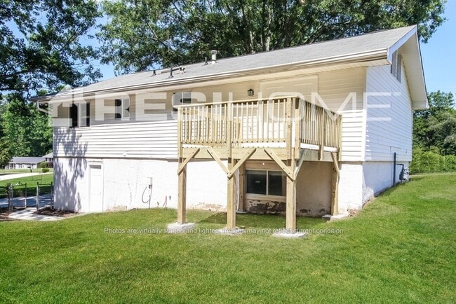 Building Photo - 3017 Park Ln