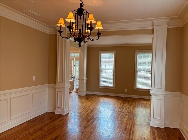 Building Photo - 3725 Spalding Park Dr NW