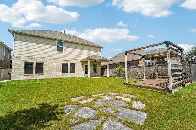 Building Photo - 15011 Red Buckeye Dr