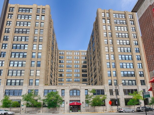 Primary Photo - 728 W Jackson Blvd