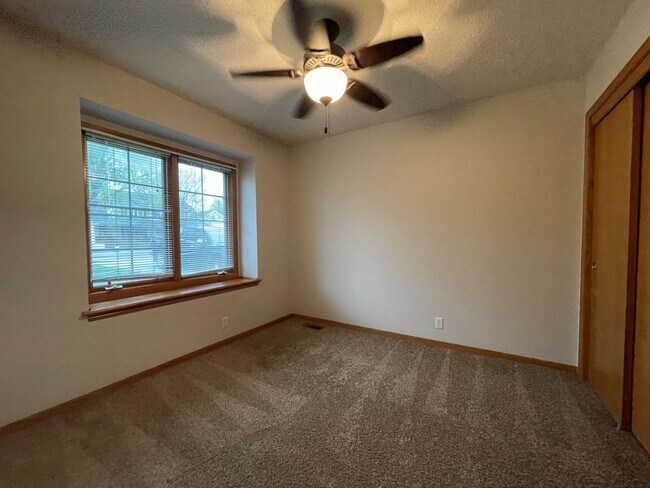 Building Photo - 4014 Buccaneer Blvd