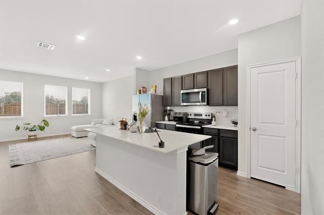 Building Photo - 6113 Holly Spg Rd