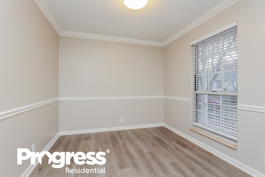 Building Photo - 1409 Woodchimes Ct