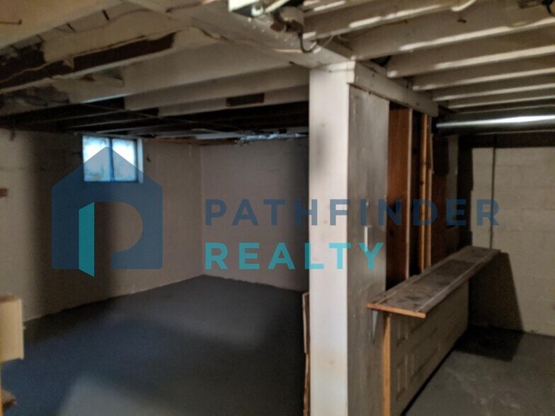 Building Photo - 408 Wallace Dr