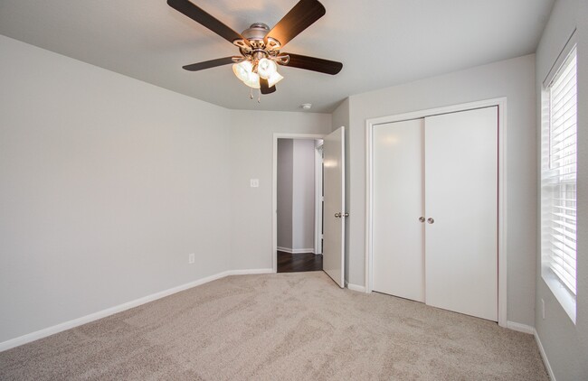 Building Photo - 2015 Upland Plover Ct