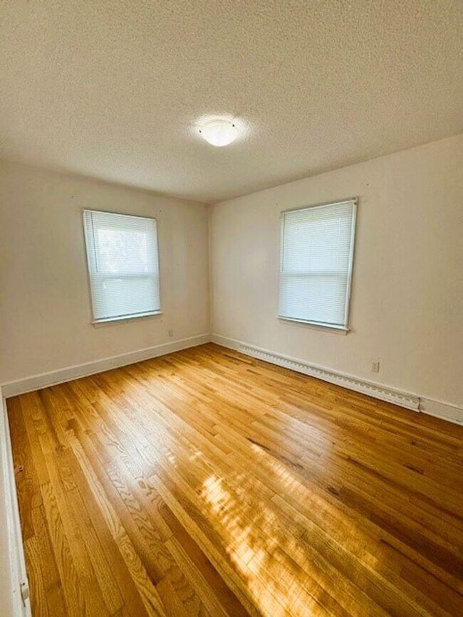 Building Photo - Coming Beginning of June!-Beautiful Home for Rent