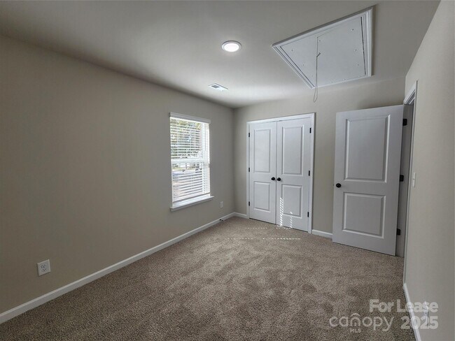 Building Photo - 12526 Susanna Dr