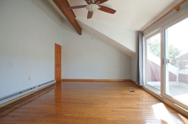 Building Photo - 152 Quincy Shore Dr
