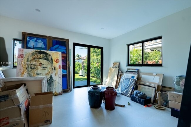 Building Photo - 7548 Adventure Ave