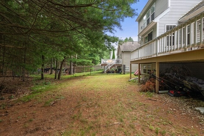 Building Photo - 25 Magnolia Ln