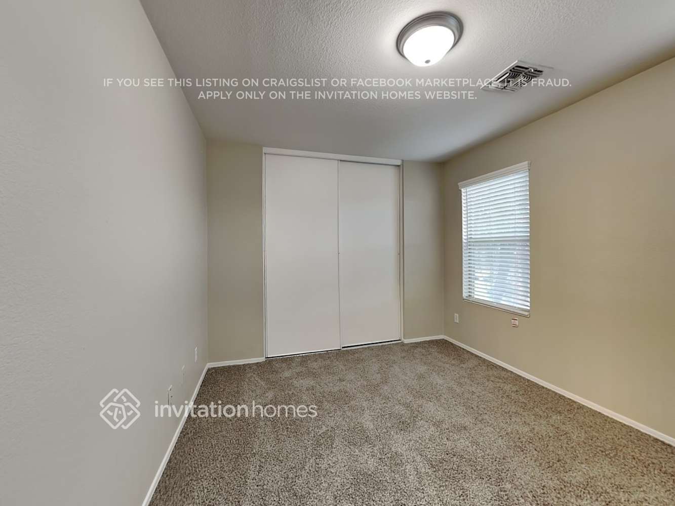 Building Photo - 9444 W Wilshire Ave