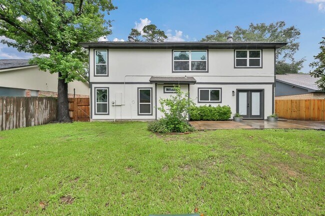 Building Photo - 3526 Indian Forest Dr
