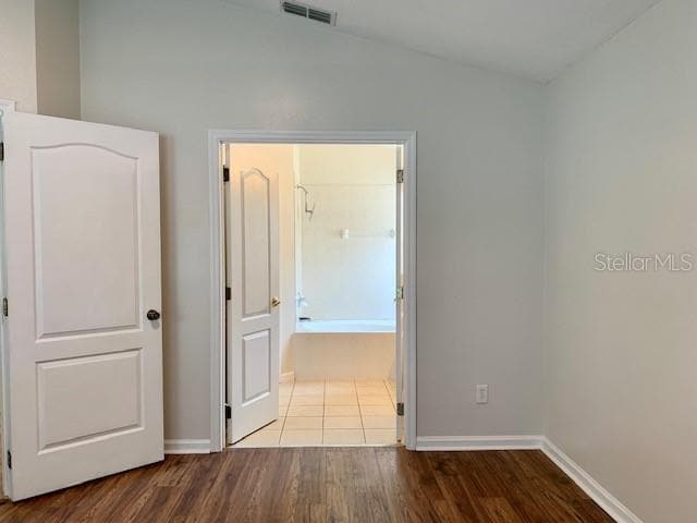 Building Photo - 15438 Markham Dr