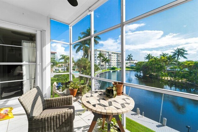 Building Photo - 3000 NE 16th Ave