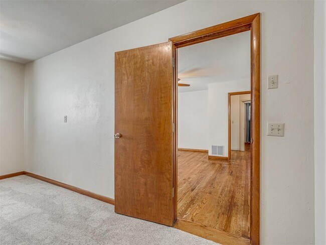Building Photo - 4701 N Peniel Ave