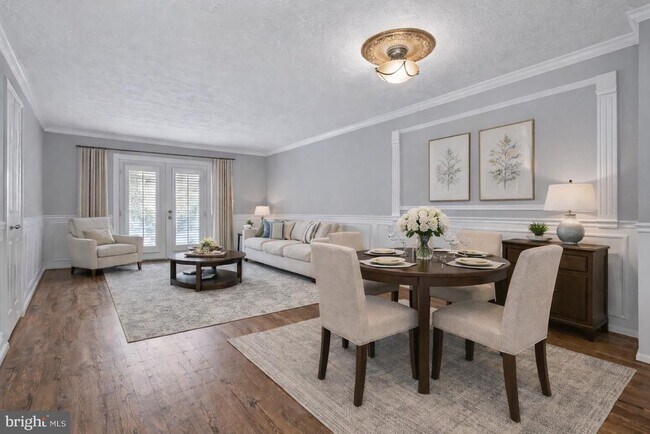 Building Photo - 2828 Beckon Dr