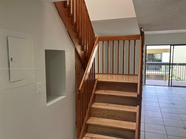 Building Photo - 13036 SW 88th Terrace N