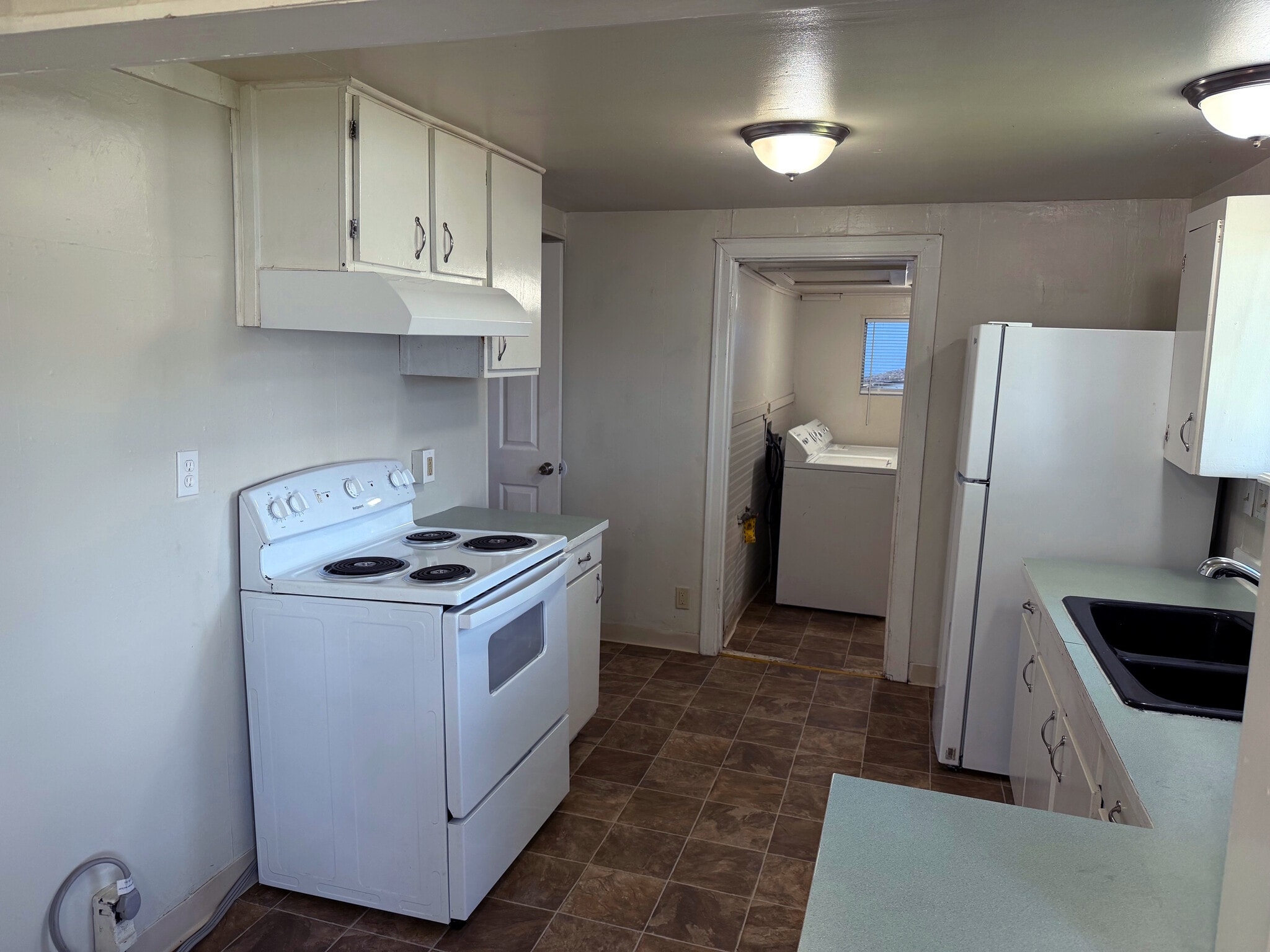 Building Photo - 1311 S 3rd Ave