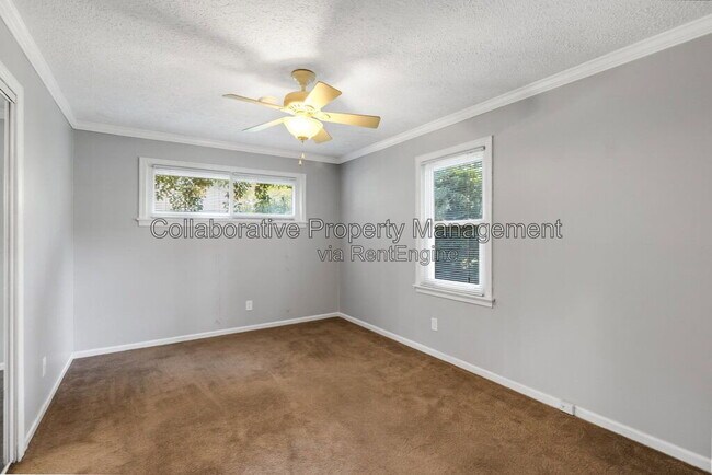 Building Photo - 319 Tanglewood Rd