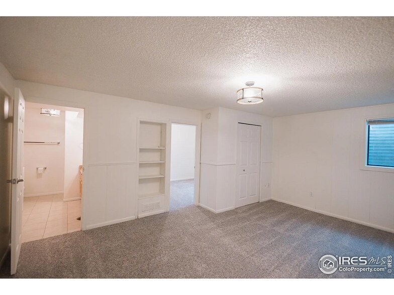 Building Photo - 3025 Regatta Ln
