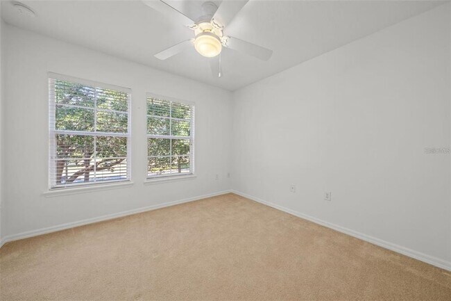 Building Photo - 7112 Five Oaks Dr