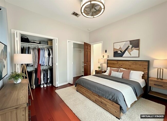 Building Photo - 5504 Montview St