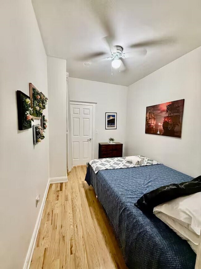 Building Photo - 1138 Summit Ave