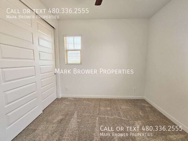 Building Photo - 4021 E Arabian Dr