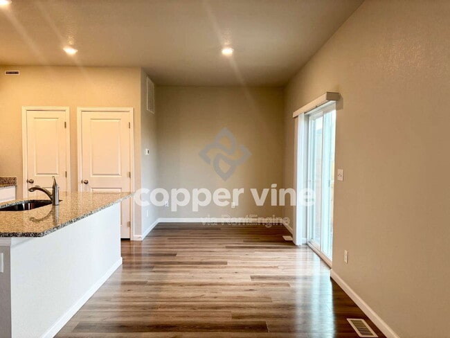 Building Photo - 7415 Dolores Ave