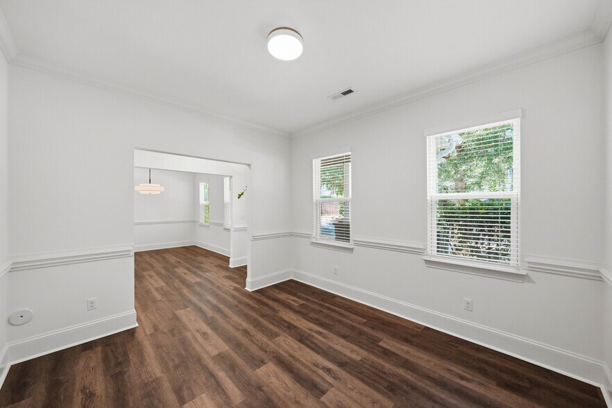 Building Photo - 20264 Harroway Dr