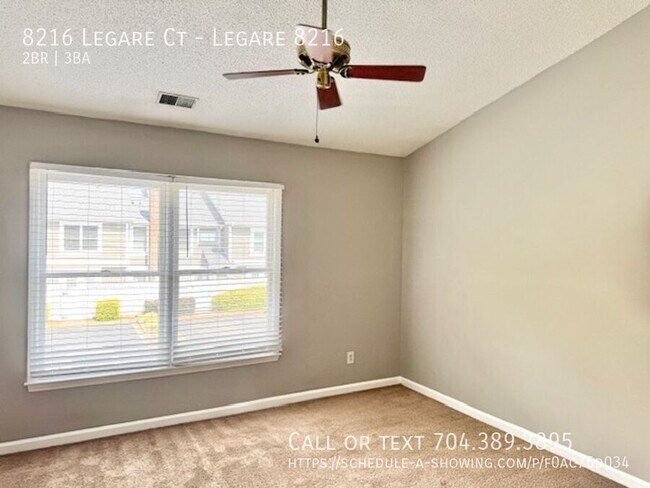 Building Photo - 8216 Legare Ct